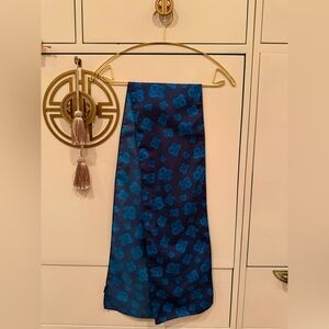 Elegant Blue Floral Scarf